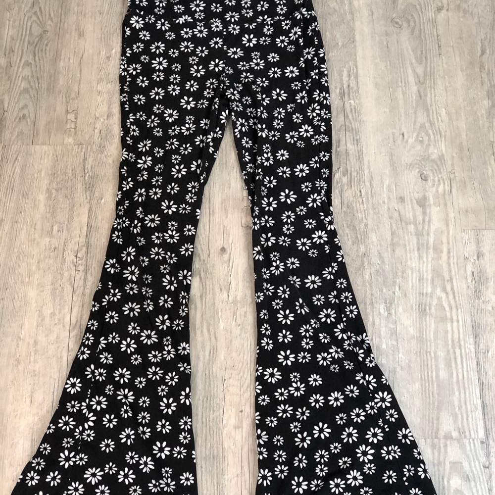 Flower Print Flared Leggings